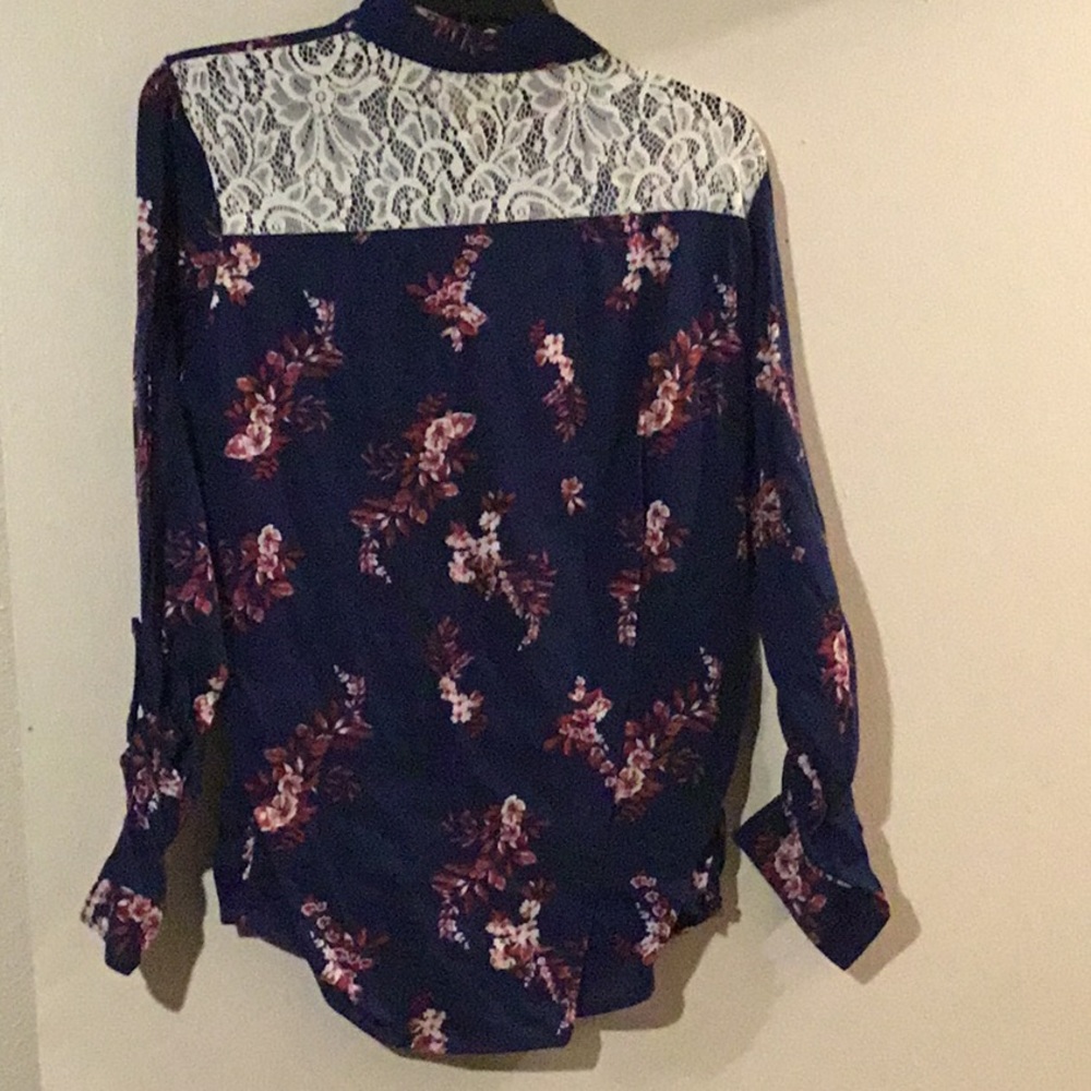 Shirt - Picture 2 of 2